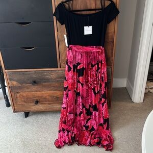 Pretty wedding guest dress, black with pink flowers, size 8, new with tags!